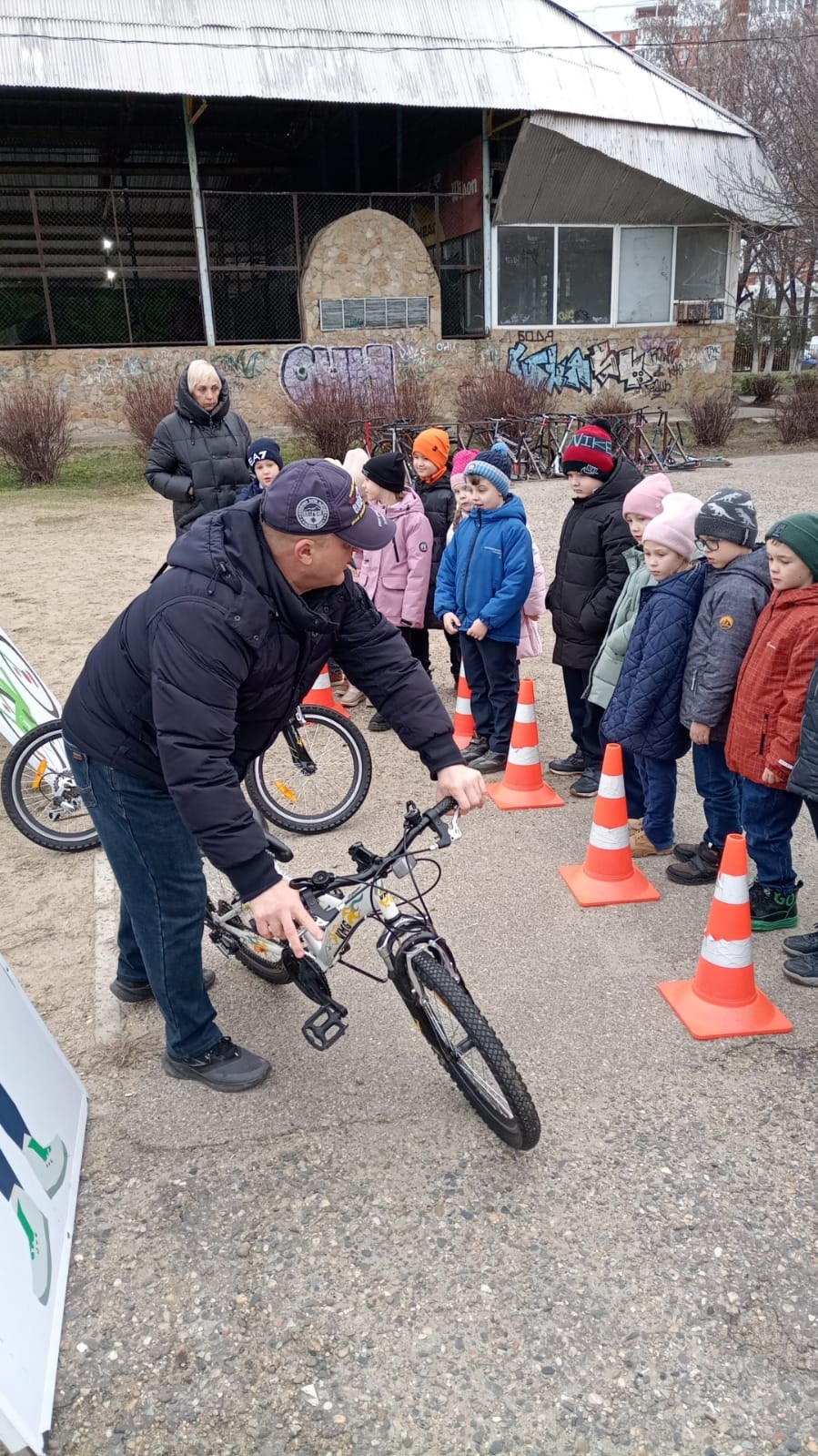 Лаборатория дорожной безопасности Автогородка в гостях у первоклассников нашей школы